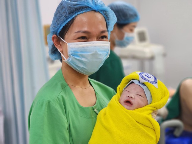 Tháng 4 năm nay, Việt Nam sẽ đón công dân thứ 100 triệu chào đời - Ảnh 1.