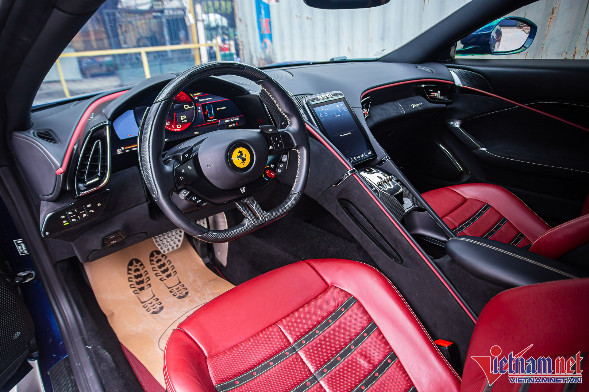 Đi 2 năm, siêu xe Ferrari Roma bán lại lỗ 'nhẹ' hơn 3 tỷ - Ảnh 9.