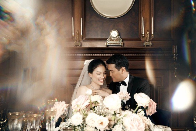 Điểm chung đặc biệt trong ảnh cưới của các nàng dâu hào môn showbiz Việt - Ảnh 4.
