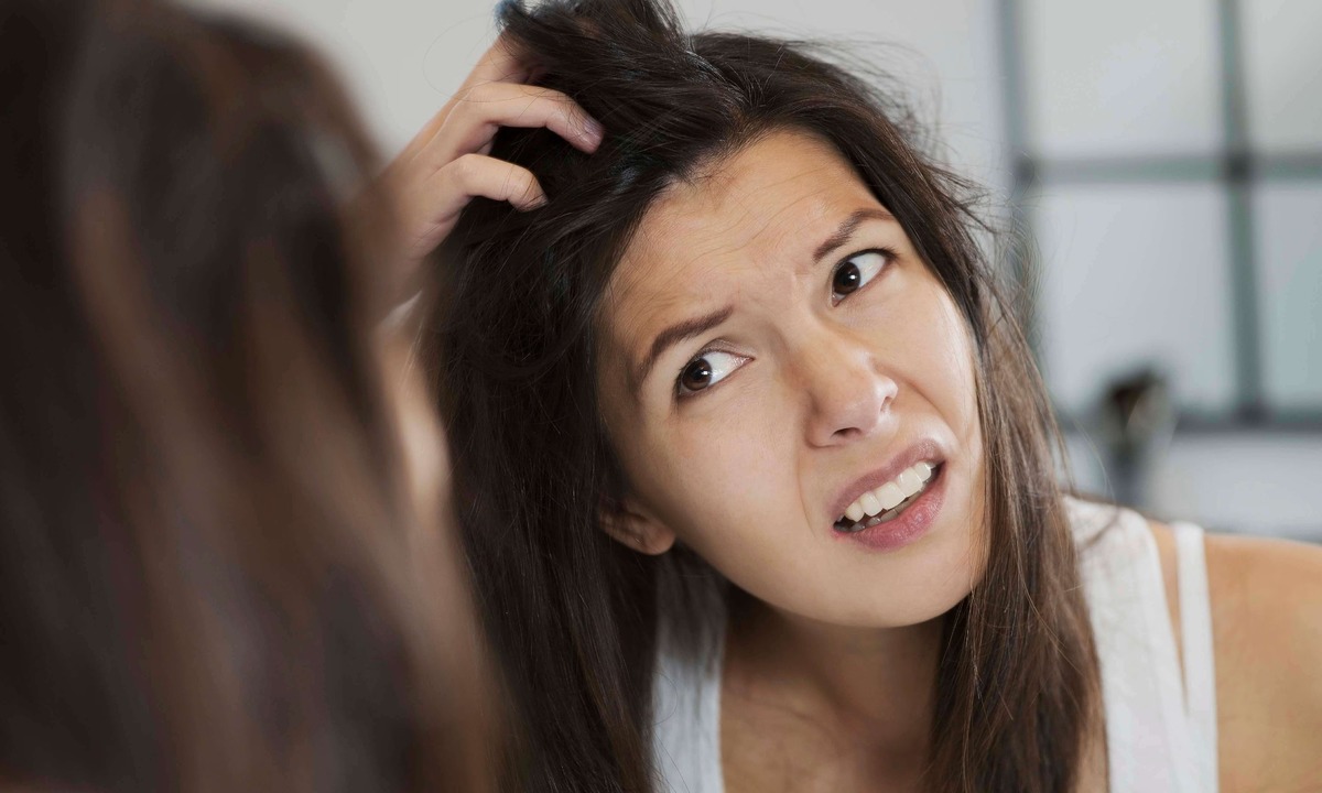 6 thói quen không ngờ gây rụng tóc