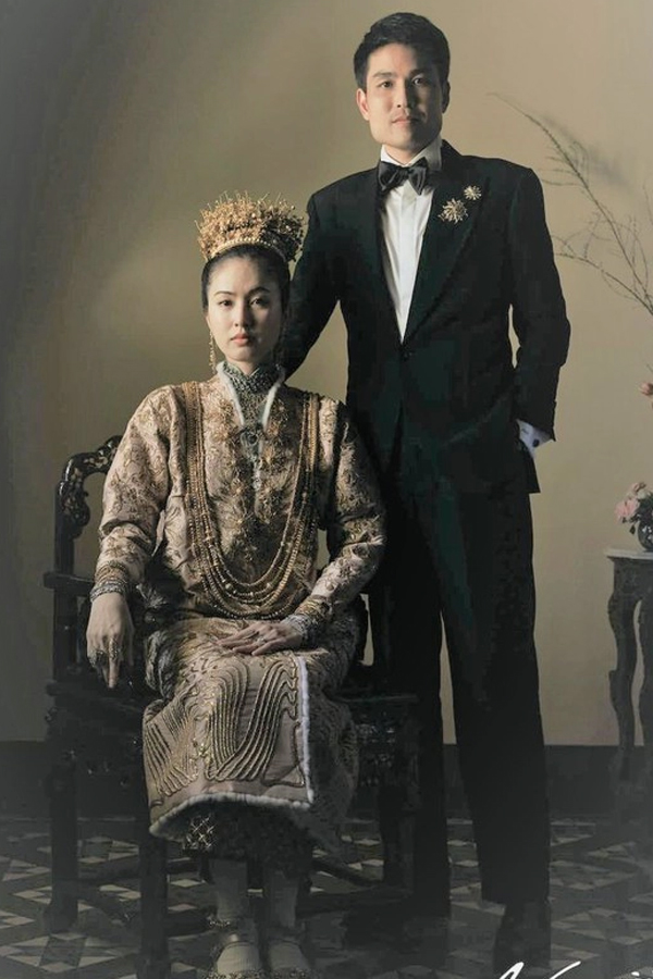 Ảnh đám cưới của Hoa hậu chuyển giới đẹp nhất Thái Lan - Nong Poy: Cô dâu đeo 5 kg vàng - Ảnh 3.