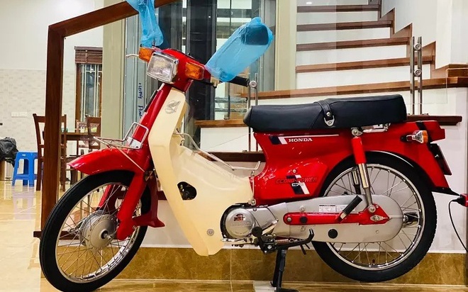 Xe máy 'huyền thoại' từng khiến dân Việt mê mẩn: Honda DD đời 1998 vẫn có giá 700 triệu đồng