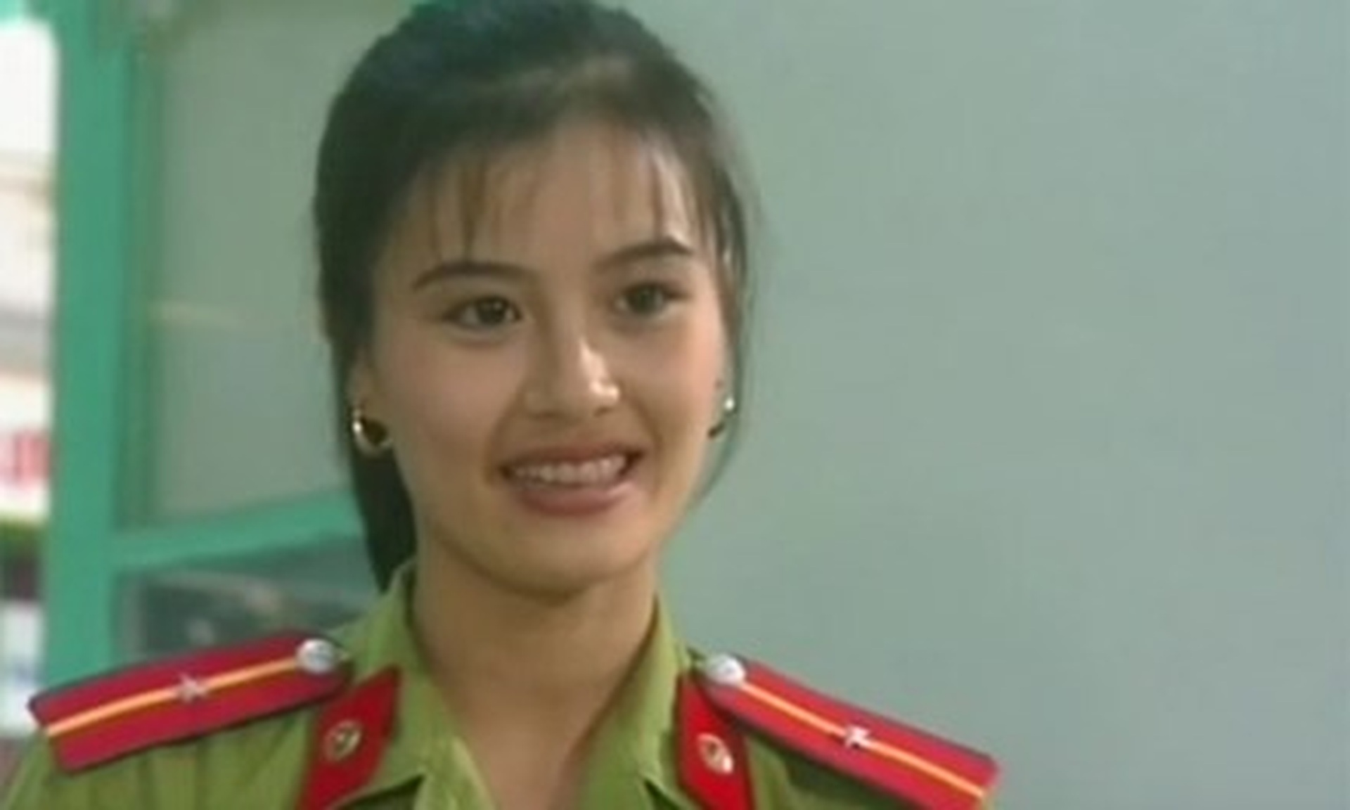 &quot;Cảnh sát hình sự&quot; Hoa Thúy: &quot;Anh Tùng Dương lấy vợ 4, tôi vừa mừng vừa lo&quot; - Ảnh 12.