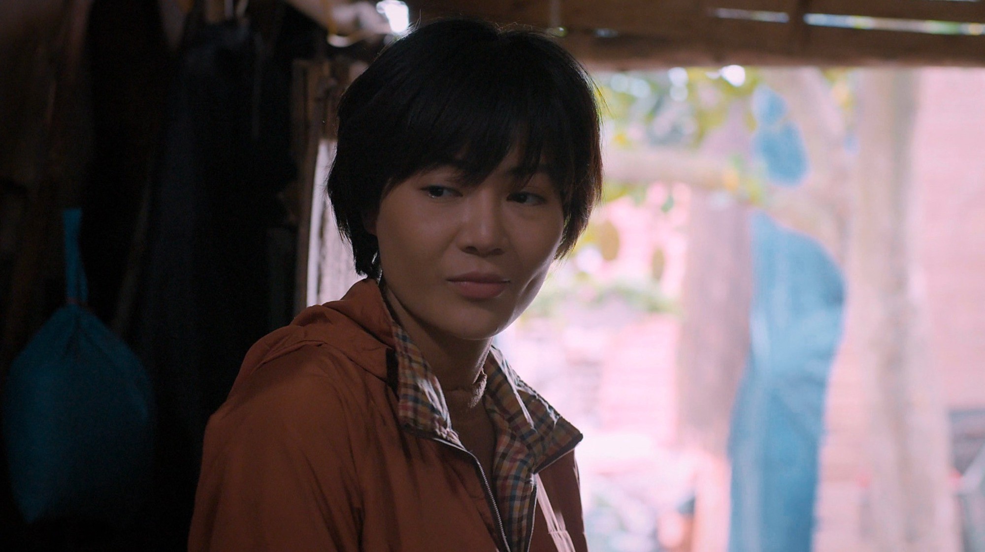 Thanh Hương khóc kể hậu trường phim 'Cuộc đời vẫn đẹp sao' - Ảnh 4.