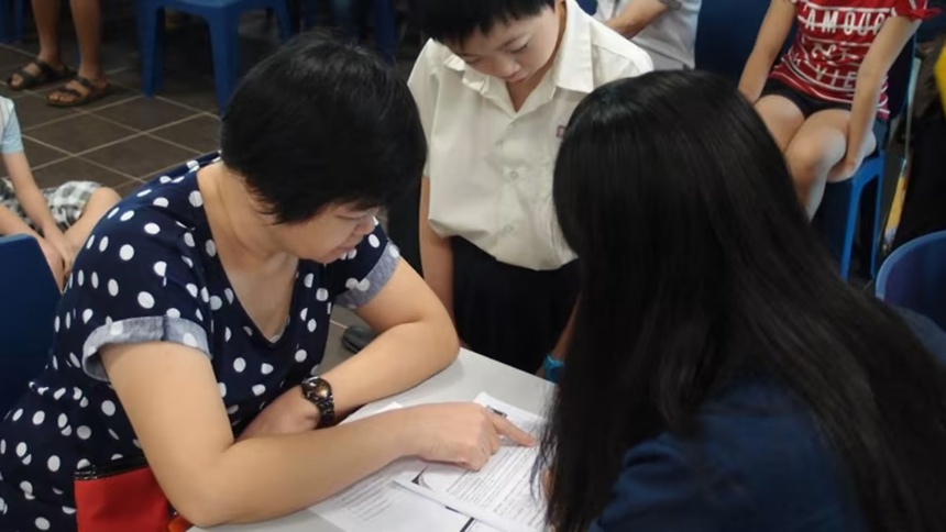 Các bà mẹ Trung Quốc quay cuồng vì hội nhóm nuôi dạy con - Ảnh 6.