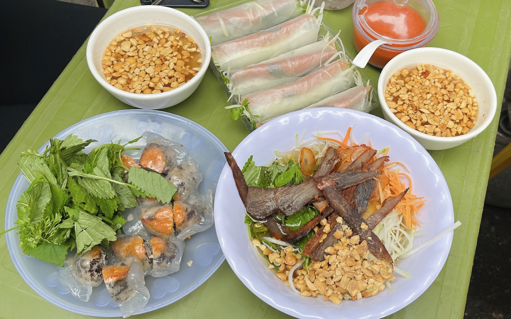 Top những món ăn vặt ngon nhất ở Hà Nội ai cũng mê, nhất là giới trẻ