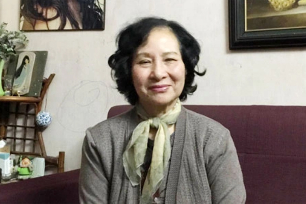 Mẹ ruột ca sĩ Khánh Linh: Mỹ nhân Hà thành có giọng hát hay nức tiếng thập niên 70- 80s, tuổi xế chiều bình lặng - Ảnh 6.