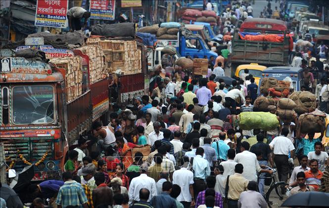 Ấn Độ vượt Trung Quốc trở thành quốc gia đông dân nhất thế giới - Ảnh 1.
