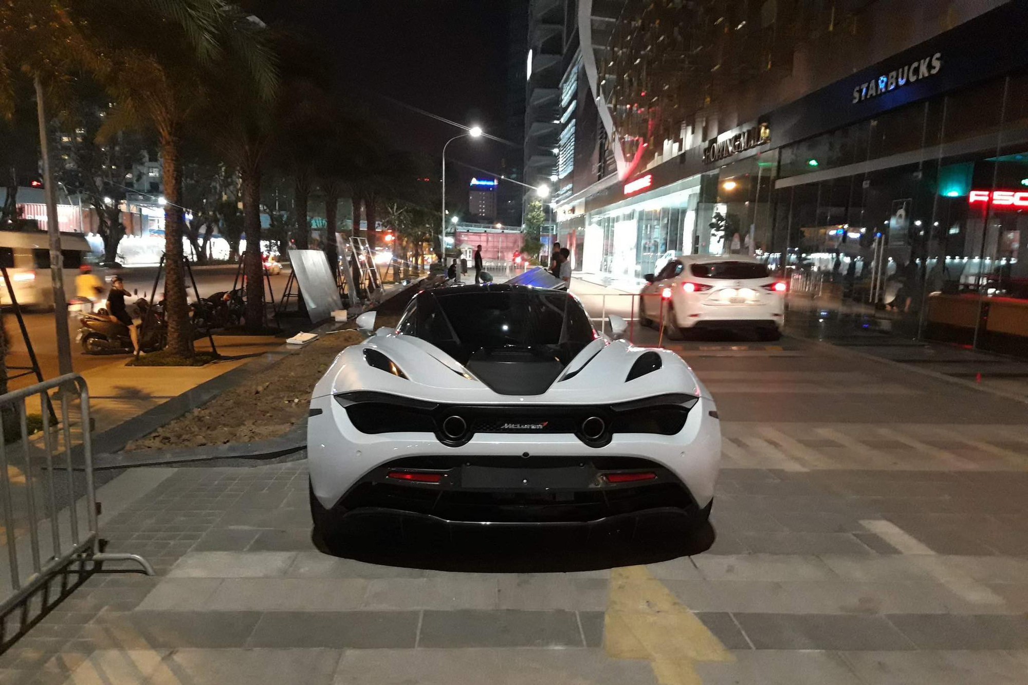 McLaren 720S đầu tiên về Việt Nam bán ra Hà Nội sau nhiều lần đổi chủ - Ảnh 2.