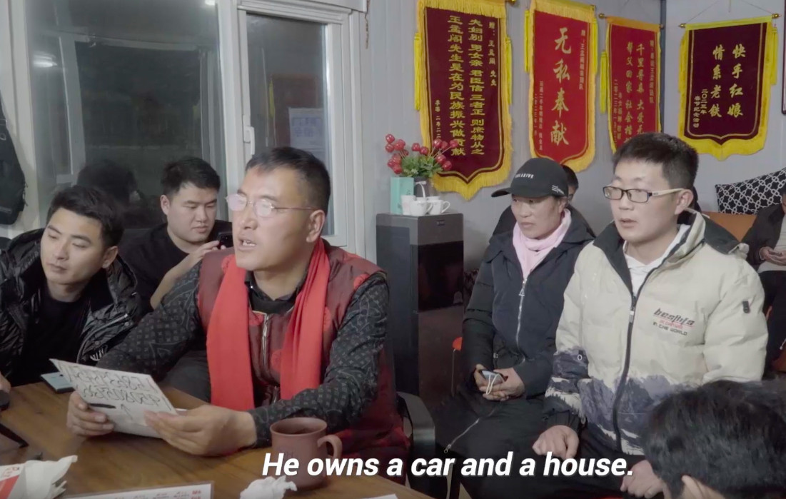 Đàn ông Trung Quốc livestream tìm vợ nhộn nhịp như bán hàng - Ảnh 1.