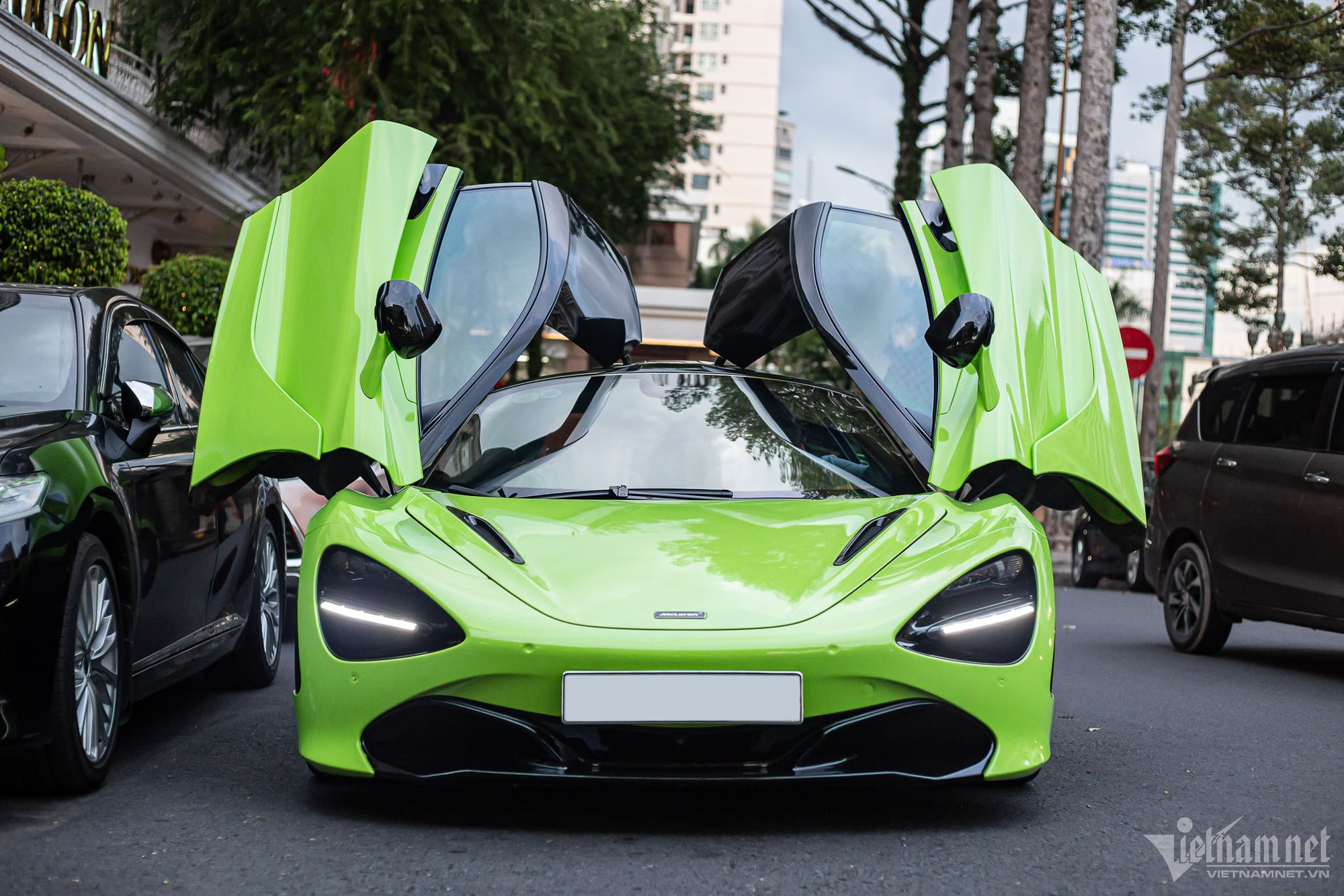 McLaren 720S đầu tiên về Việt Nam bán ra Hà Nội sau nhiều lần đổi chủ - Ảnh 7.