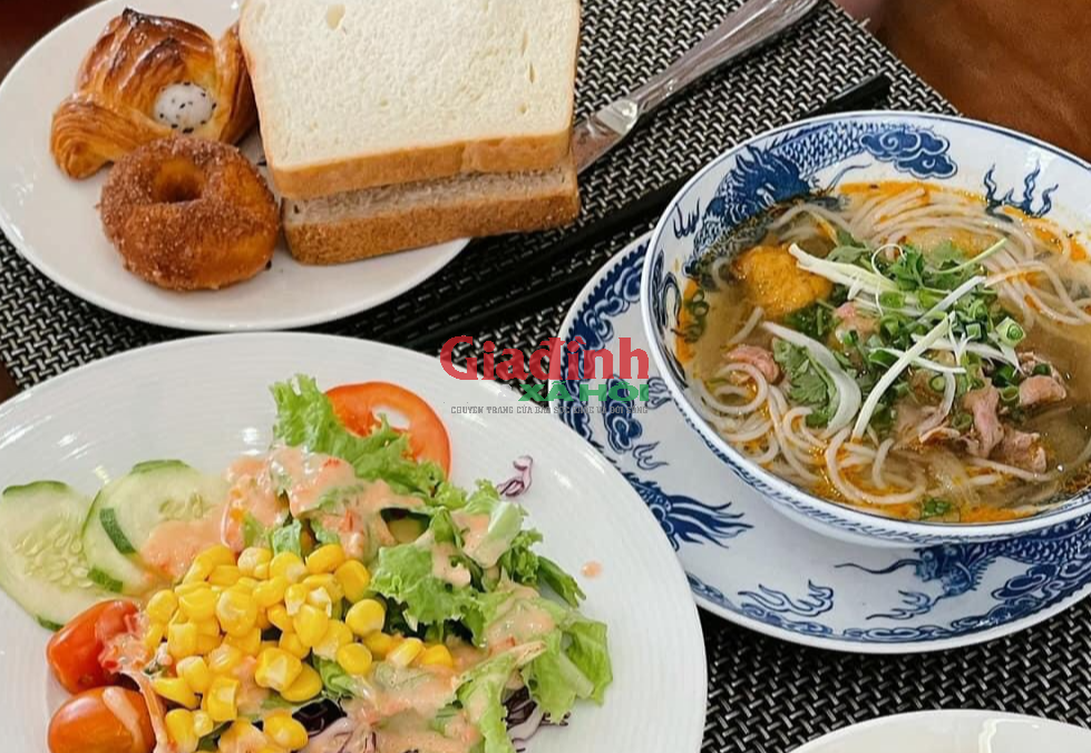 Foodtour Hải Phòng với đặc sản trứ danh được nhiều người yêu thích nhất - Ảnh 4. Foodtour Hải Phòng với đặc sản trứ danh được nhiều người yêu thích nhất - Ảnh 4.