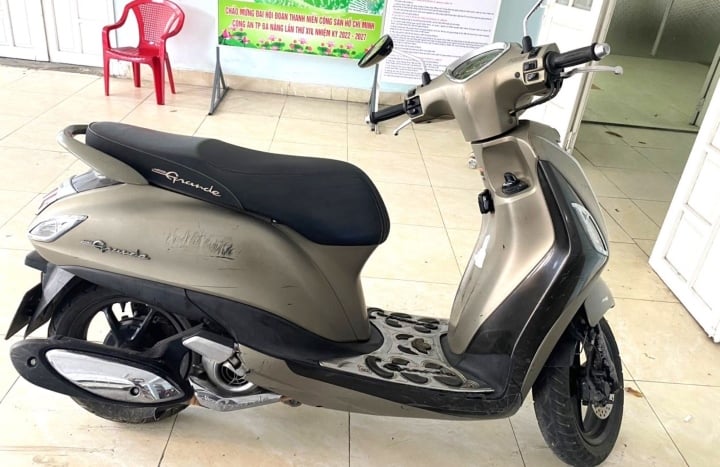 Bí mật về khẩu súng và xe máy nghi phạm cướp ngân hàng ở Đà Nẵng sử dụng - Ảnh 1. Bí mật về khẩu súng và xe máy nghi phạm cướp ngân hàng ở Đà Nẵng sử dụng - Ảnh 1.