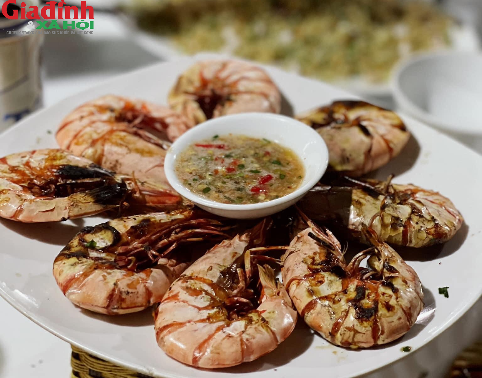 Foodtour Hải Phòng với đặc sản trứ danh được nhiều người yêu thích nhất - Ảnh 8. Foodtour Hải Phòng với đặc sản trứ danh được nhiều người yêu thích nhất - Ảnh 8.