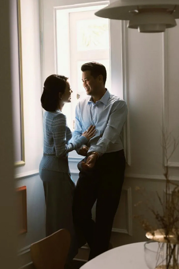 Vợ chồng Linh Rin - Phillip Nguyễn trước thềm đám cưới ở Việt Nam: Tình cảm nồng nàng như ngôn tình - Ảnh 3.