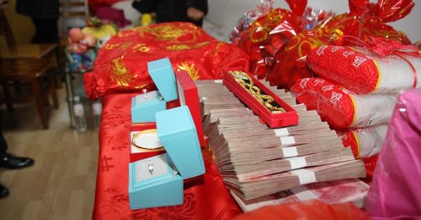 Chồng đòi lại sính lễ khi ly hôn, vợ nói một câu khiến ai cũng phục