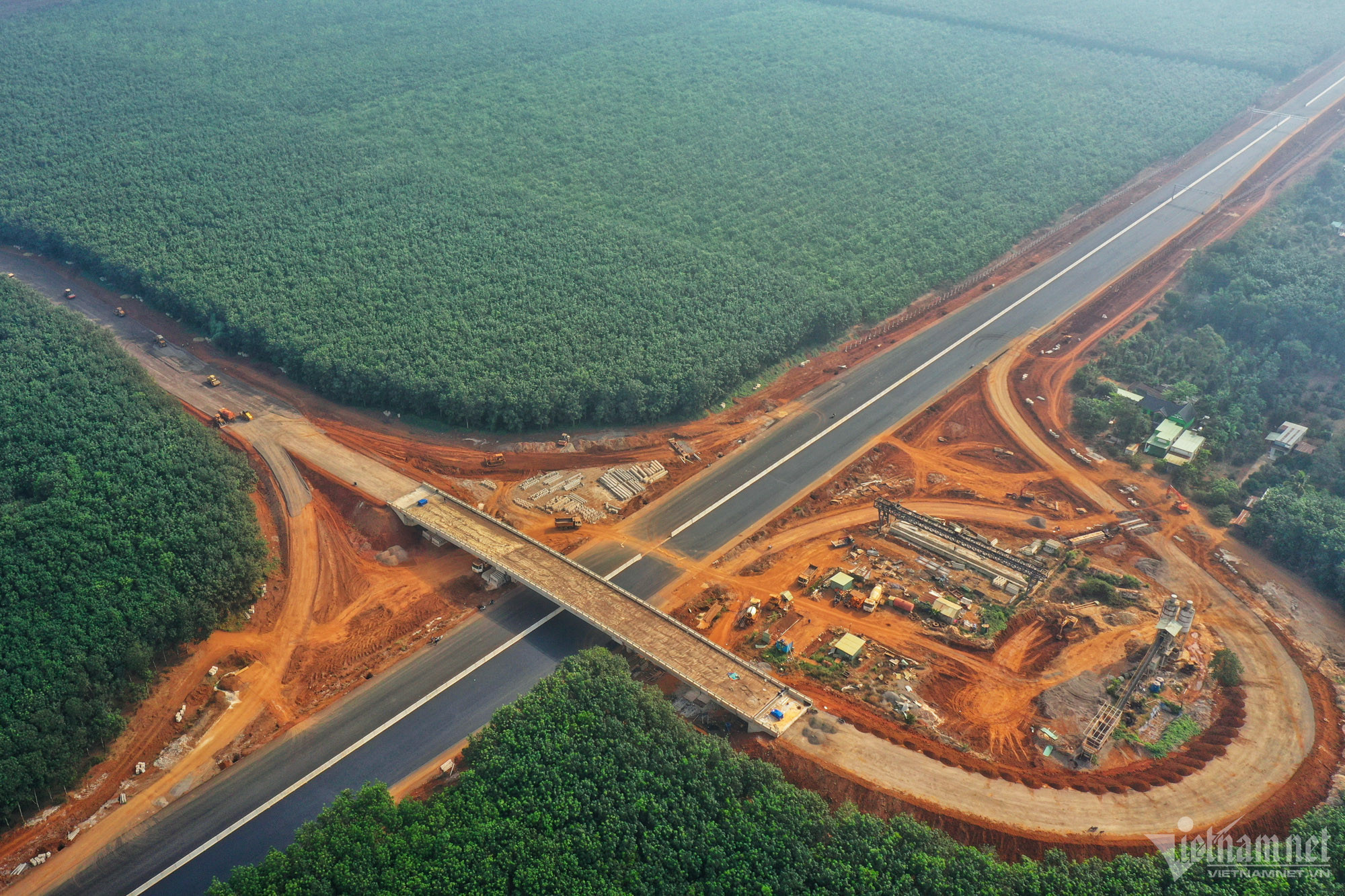 Cao tốc Mai Sơn - QL45, Phan Thiết - Dầu Giây được đi vận tốc tối đa bao nhiêu? - Ảnh 4. Cao tốc Mai Sơn - QL45, Phan Thiết - Dầu Giây được đi vận tốc tối đa bao nhiêu? - Ảnh 4.