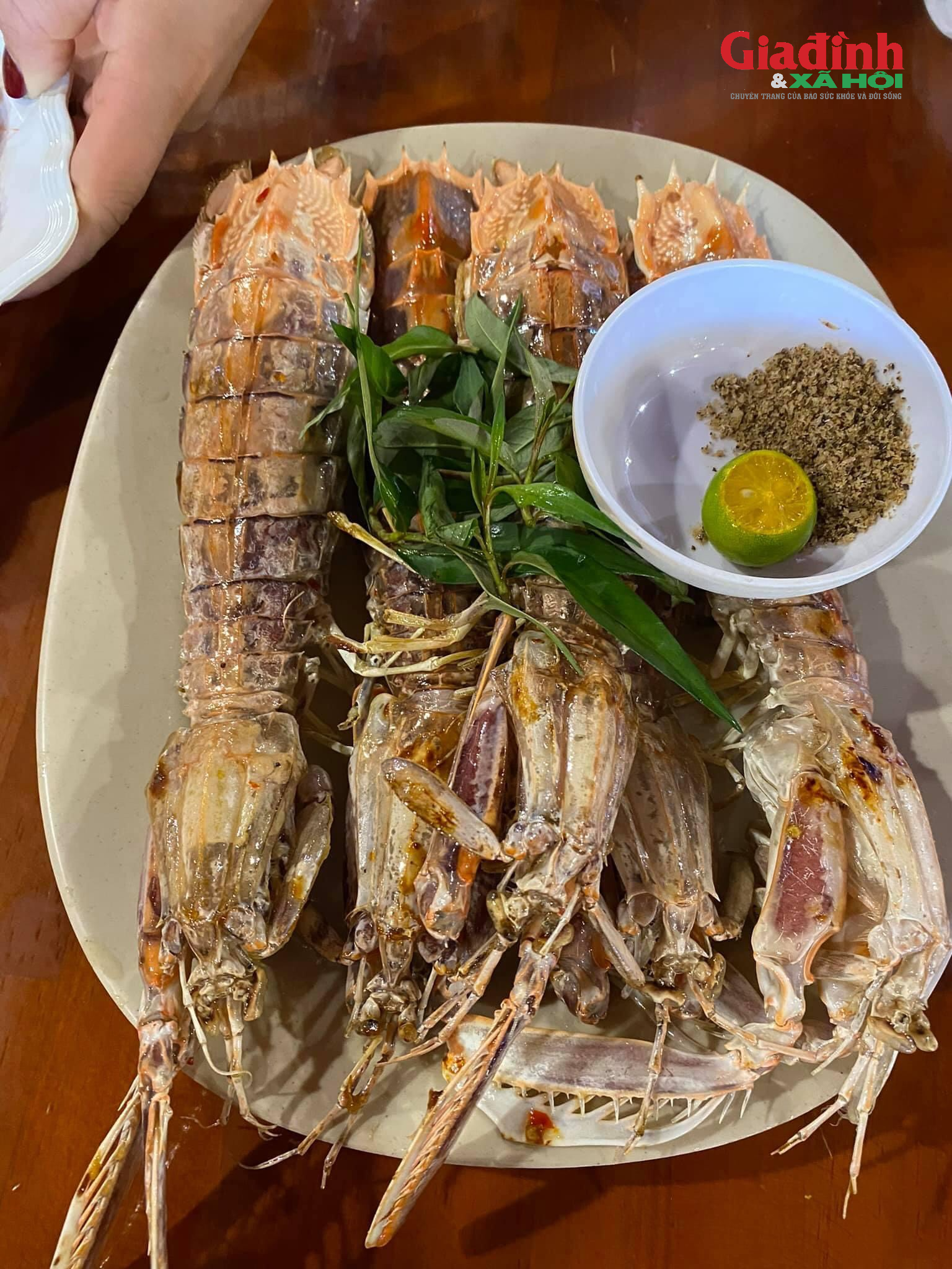 Top 10 món đặc sản Quảng Ninh "ăn một lần, nhớ cả đời", làm quà tuyệt vời hết ý (P1) - Ảnh 10. Top 10 món đặc sản Quảng Ninh "ăn một lần, nhớ cả đời", làm quà tuyệt vời hết ý (P1) - Ảnh 10.