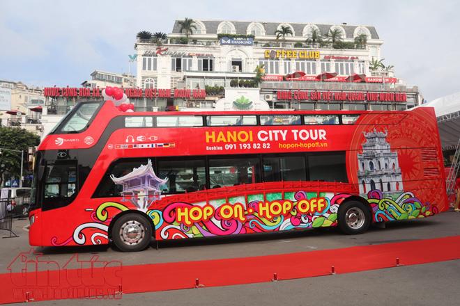 Hà Nội miễn phí vận chuyển khách du lịch bằng xe buýt 2 tầng dịp nghỉ Lễ 30/4 và 1/5 - Ảnh 1.