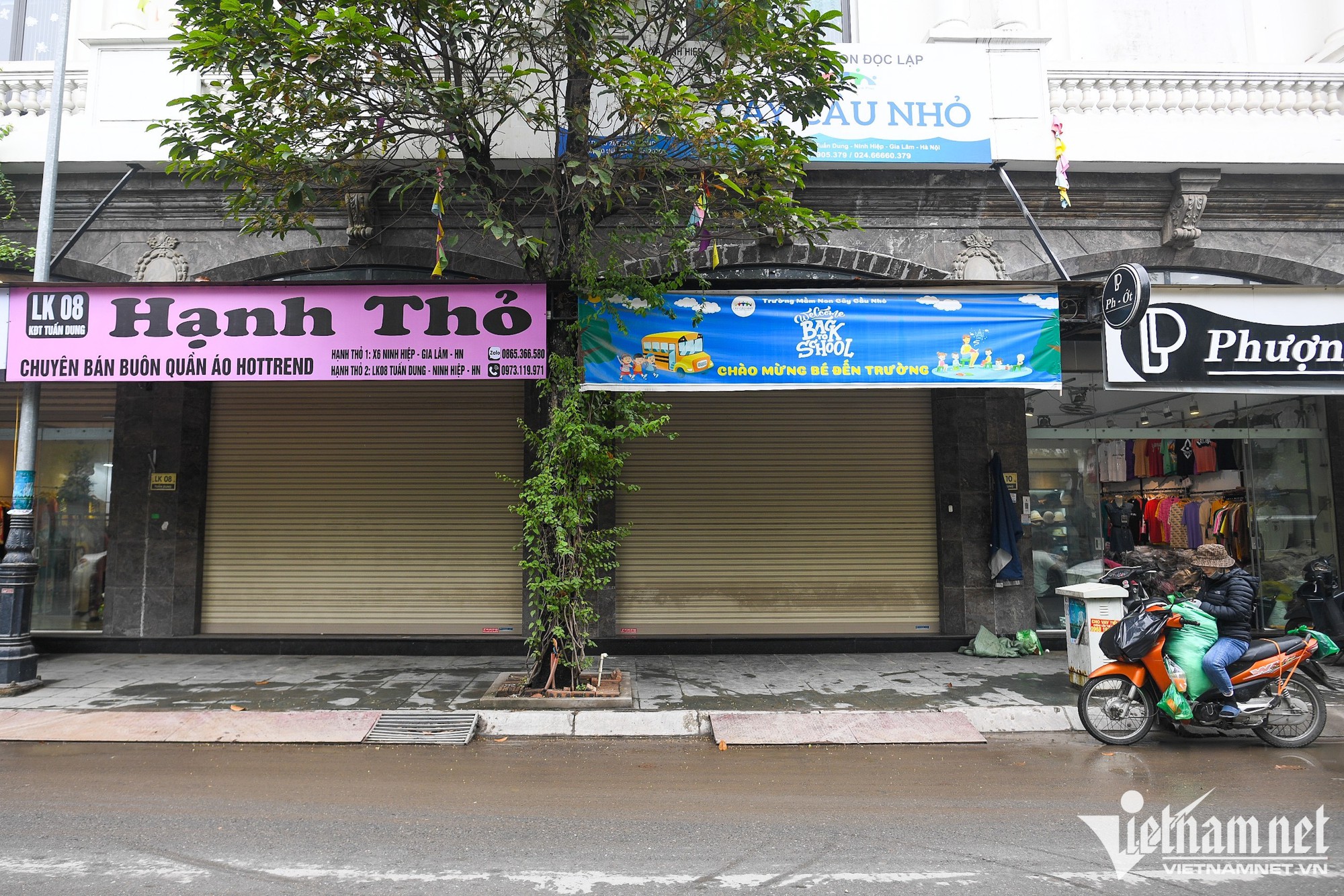 Chợ thời trang lớn nhất Hà Nội ế ẩm chưa từng thấy - Ảnh 2.