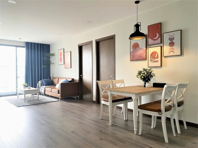 Mua đứt nhà Hà Nội 3 tỷ: Tự tay thiết kế, phong cách cổ điển đối lập với chủ nhân - Ảnh 1.