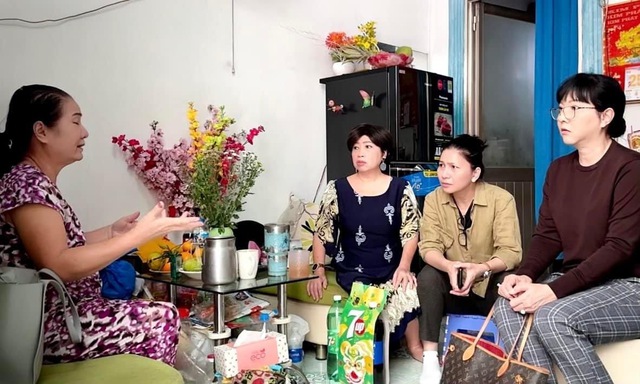 'Tứ quái Sài Gòn' Tùng Lâm: Bước qua thời hoàng kim, U90 không thể đi đứng, nương nhờ vợ kém 20 tuổi - Ảnh 7.