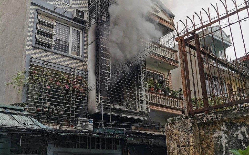 Hà Nội: Nhân chứng kể lại phút giây căn nhà bốc cháy ngùn ngụt khiến 4 bà cháu tử vong