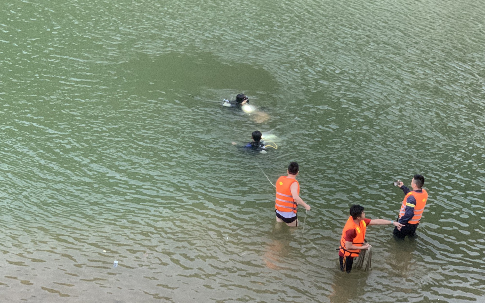 Bắc Kạn: Phát hiện thiếu niên đuối nước ở hồ Nặm Cắt
