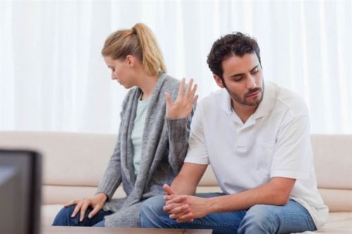 Đàn ông sợ nhất điều gì khi về nhà? - Ảnh 1. Đàn ông sợ nhất điều gì khi về nhà? - Ảnh 1.