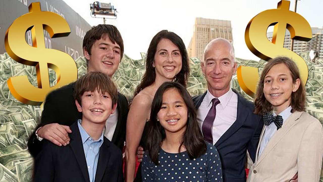 Con gái nuôi &quot;bí ẩn&quot; sẽ thừa kế ¼ tài sản của tỷ phú Jeff Bezos: “Phải” tiêu hết 1,1 tỷ đồng/tuần, sắp xuất hiện trước công chúng với vai trò mới - Ảnh 1.