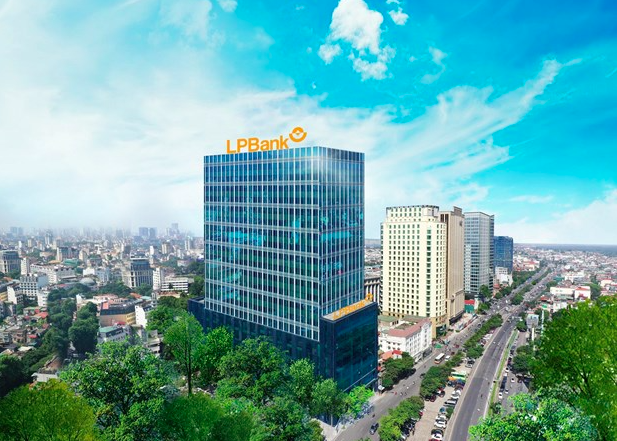 LPBank ra mắt sản phẩm VAY SIÊU NHANH SẢN XUẤT KINH DOANH TRONG 24H - Ảnh 1.