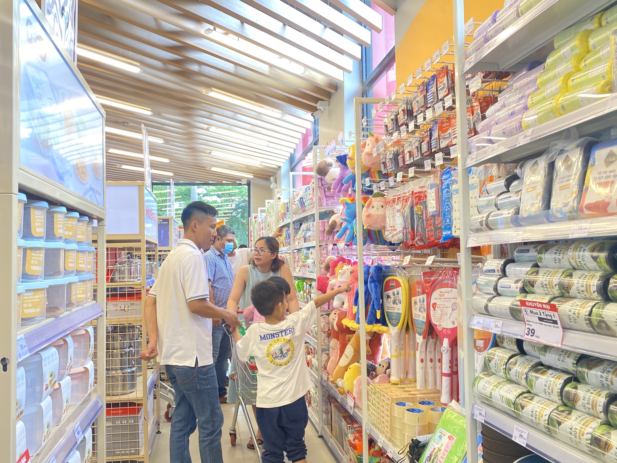 Đa dạng hóa mô hình bán lẻ, WinCommerce khai trương siêu thị WinMart ...