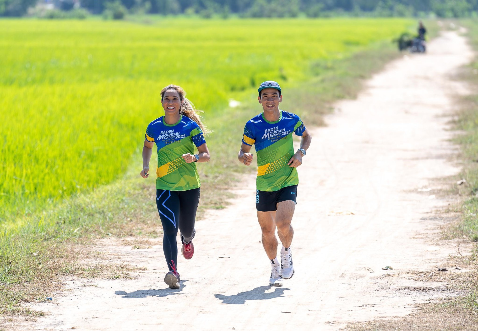 &quot;Cô gái sa mạc&quot; Thanh Vũ: Các runner sẽ muốn trải nghiệm nhiều lần cung đường chạy tại Tây Ninh - Ảnh 5.