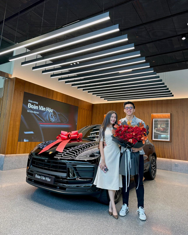 Đoàn Văn Hậu - Doãn Hải My sau 3 năm hẹn hò: Nhà trai mua xe Porsche gần 5 tỷ, nhà gái độc lập kinh tế - Ảnh 2.