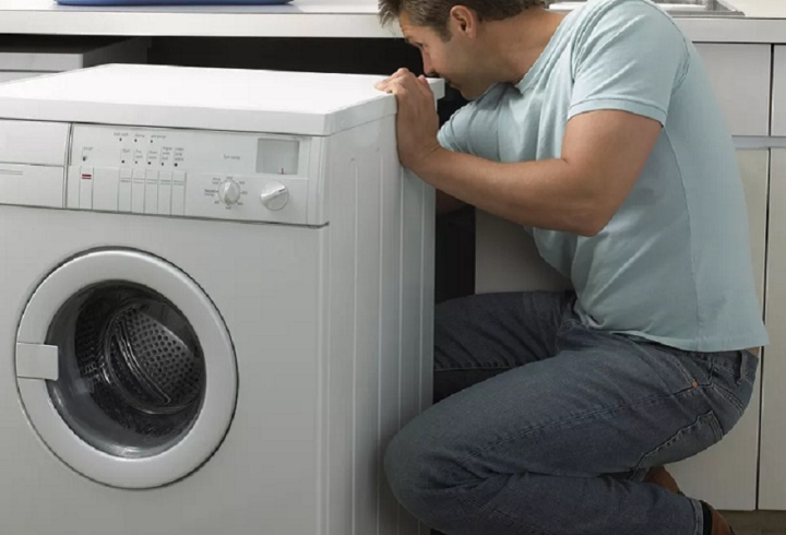 Cách khắc phục lỗi máy giặt bị rung lắc và kêu to - Ảnh 2.