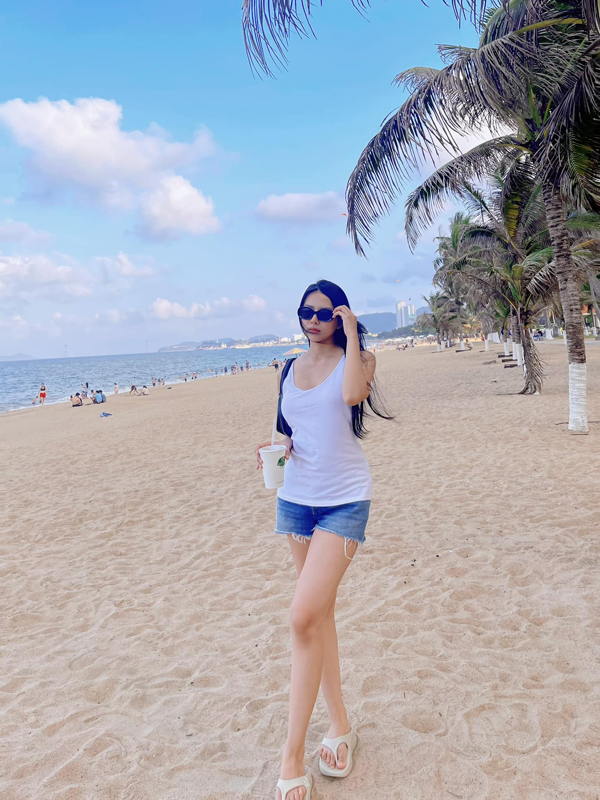 Hotgirl Khánh Vy - vợ Phan Mạnh Quỳnh giảm hơn 20kg lấy lại sắc vóc xinh đẹp nhờ 'cắt' một loại thức ăn - Ảnh 3.