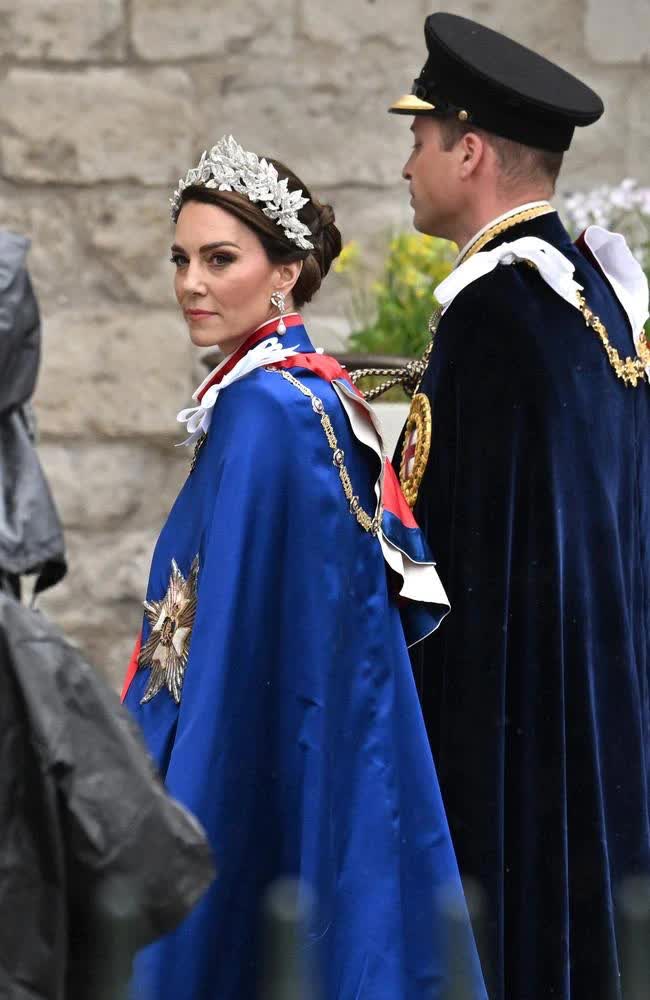 Trọn vẹn những khoảnh khắc ấn tượng trong Lễ đăng quang đi vào lịch sử của Vua Charles và Vương hậu Camilla - Ảnh 1.