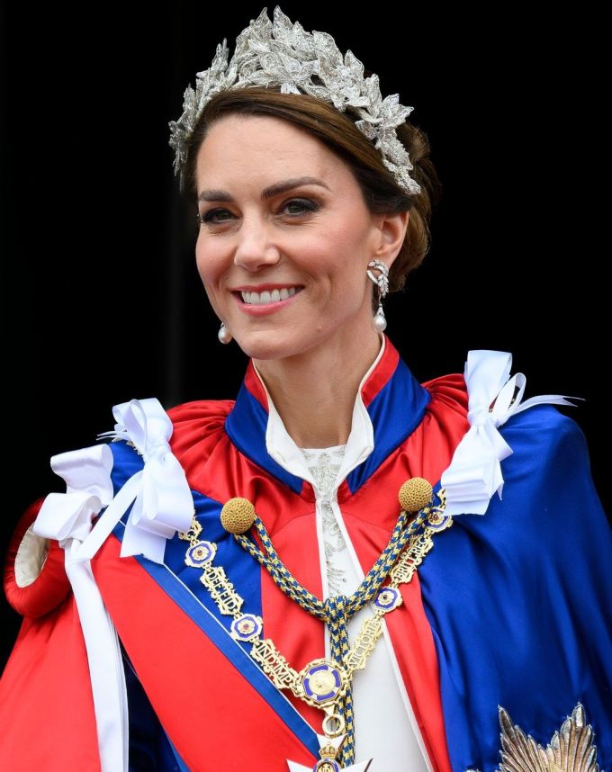 Lý do Kate không đội vương miện tại lễ đăng quang của Vua Charles III - Ảnh 1.