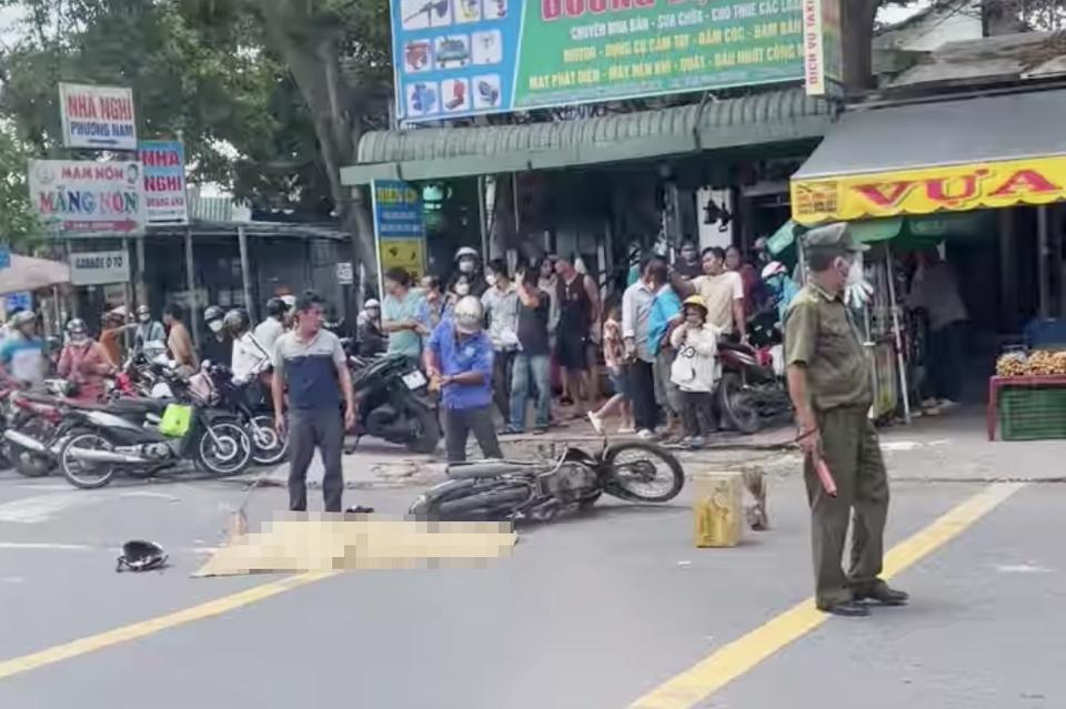 Nữ sinh 16 tuổi bị xe ben c&aacute;n tử vong tr&ecirc;n đường đến trường - Ảnh 2.