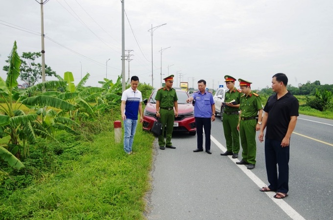 4 tên cướp bịt mặt sa lưới - Ảnh 1.