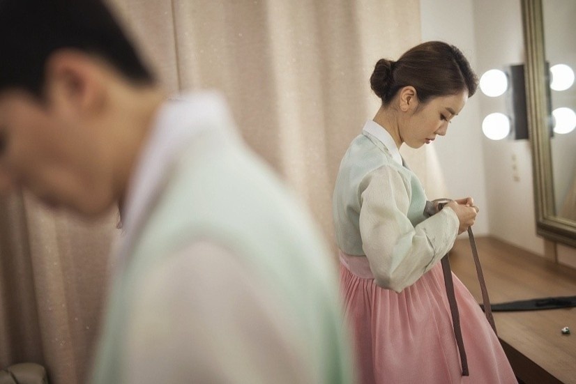 Áp lực từ mạng xã hội khiến giới trẻ Hàn Quốc sợ sinh con - Ảnh 1.