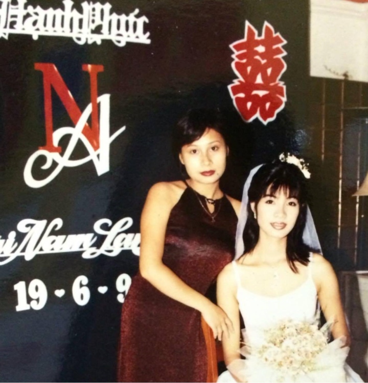 NSƯT Võ Hoài Nam khoe loạt ảnh cưới hơn 20 năm trước với bà xã kém 12 tuổi - Ảnh 4.