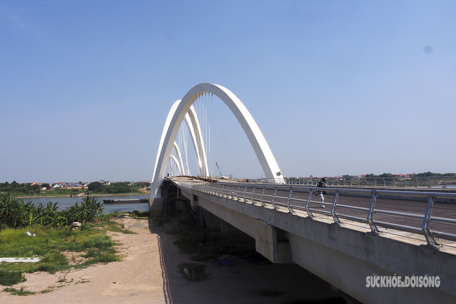 Chiêm ngưỡng cây cầu với 5 vòm thép cao nhất Việt Nam  - Ảnh 14.