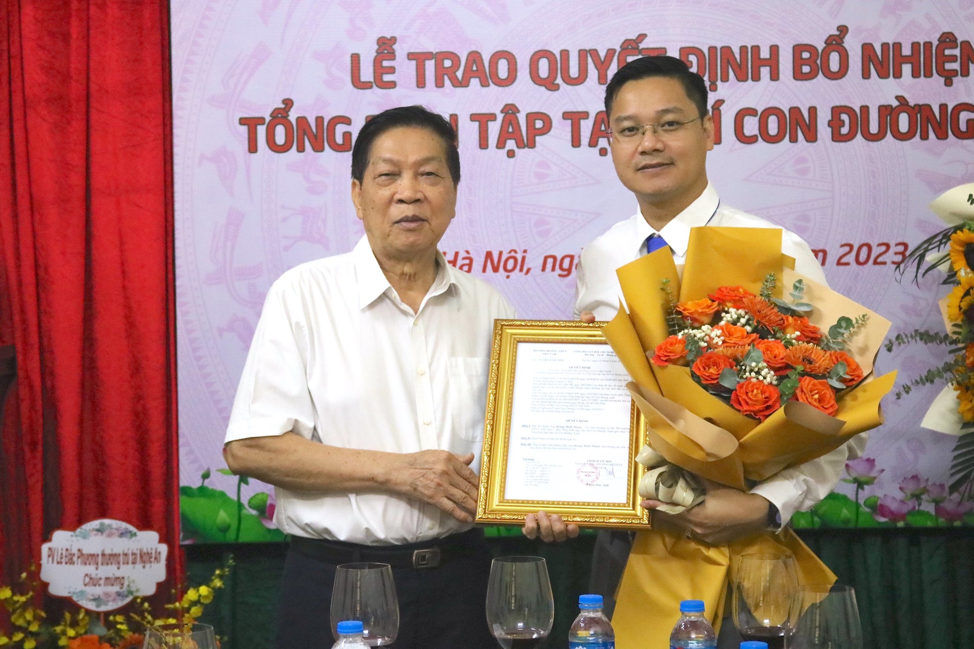 Nh&agrave; b&aacute;o Ho&agrave;ng Minh Th&agrave;nh được bổ nhiệm l&agrave;m Tổng Bi&ecirc;n tập Tạp ch&iacute; Con đường xanh - Ảnh 1.