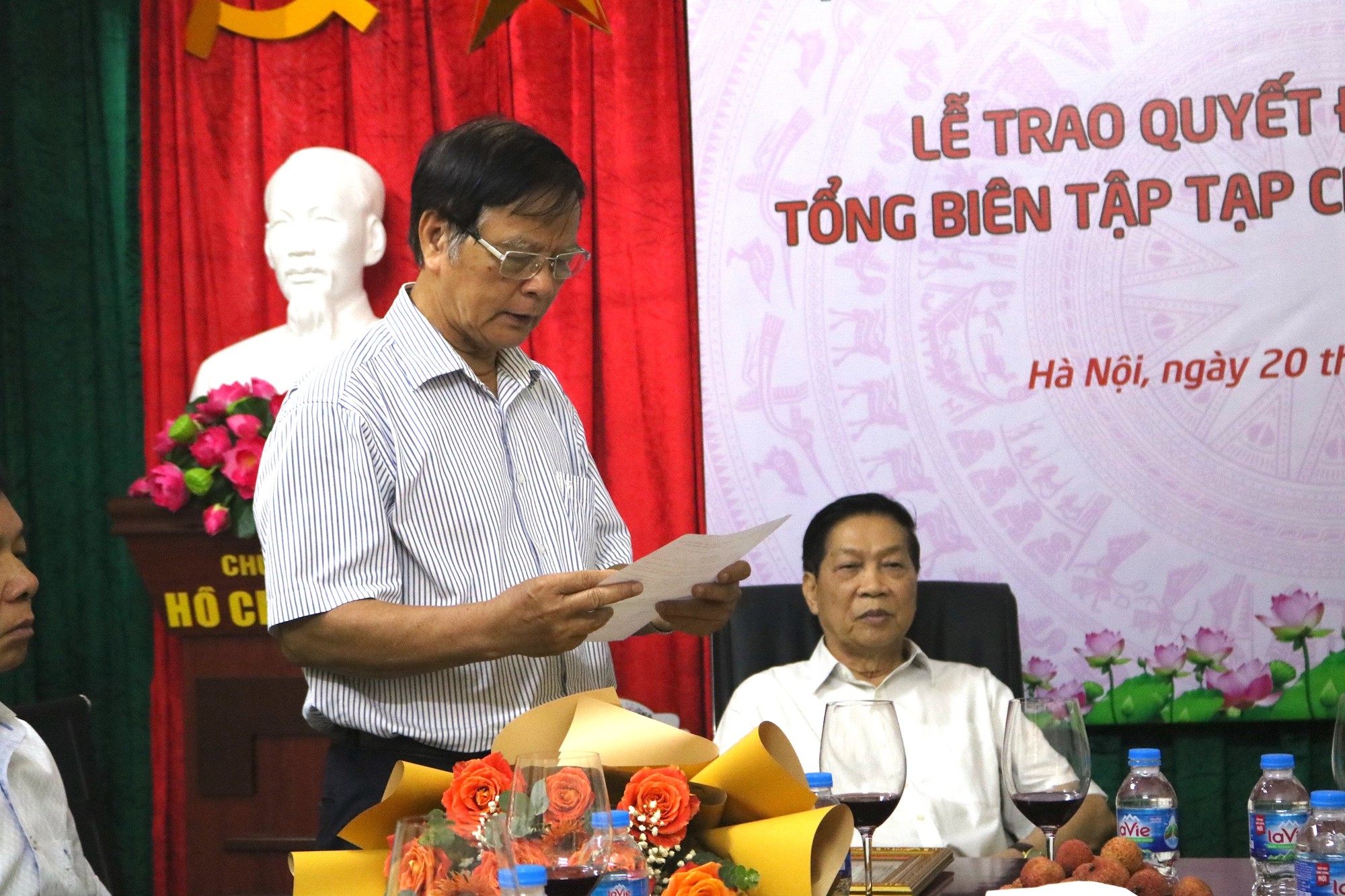 Nh&agrave; b&aacute;o Ho&agrave;ng Minh Th&agrave;nh được bổ nhiệm l&agrave;m Tổng Bi&ecirc;n tập Tạp ch&iacute; Con đường xanh - Ảnh 2.