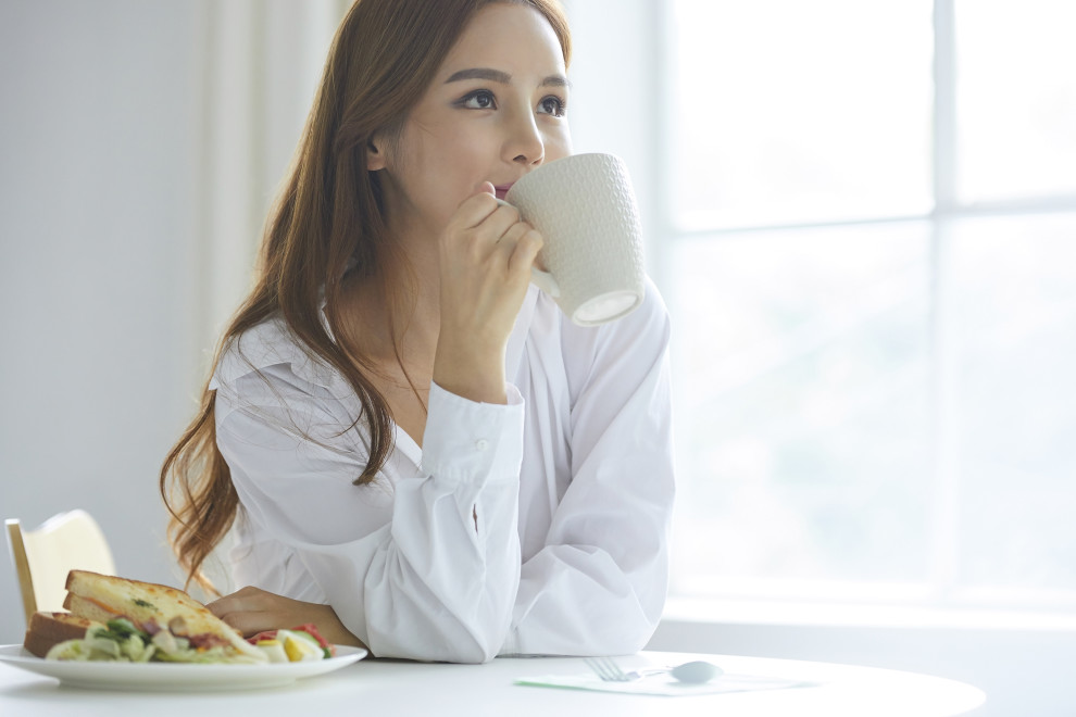 Thời điểm nào tốt nhất để ăn sáng, tập thể dục, đi tắm? Đừng để hối hận vì  bỏ lỡ những khung giờ này!