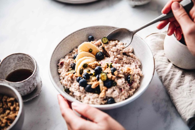 8 thực phẩm giàu protein ăn vào bữa sáng giúp giảm cân - Ảnh 3.