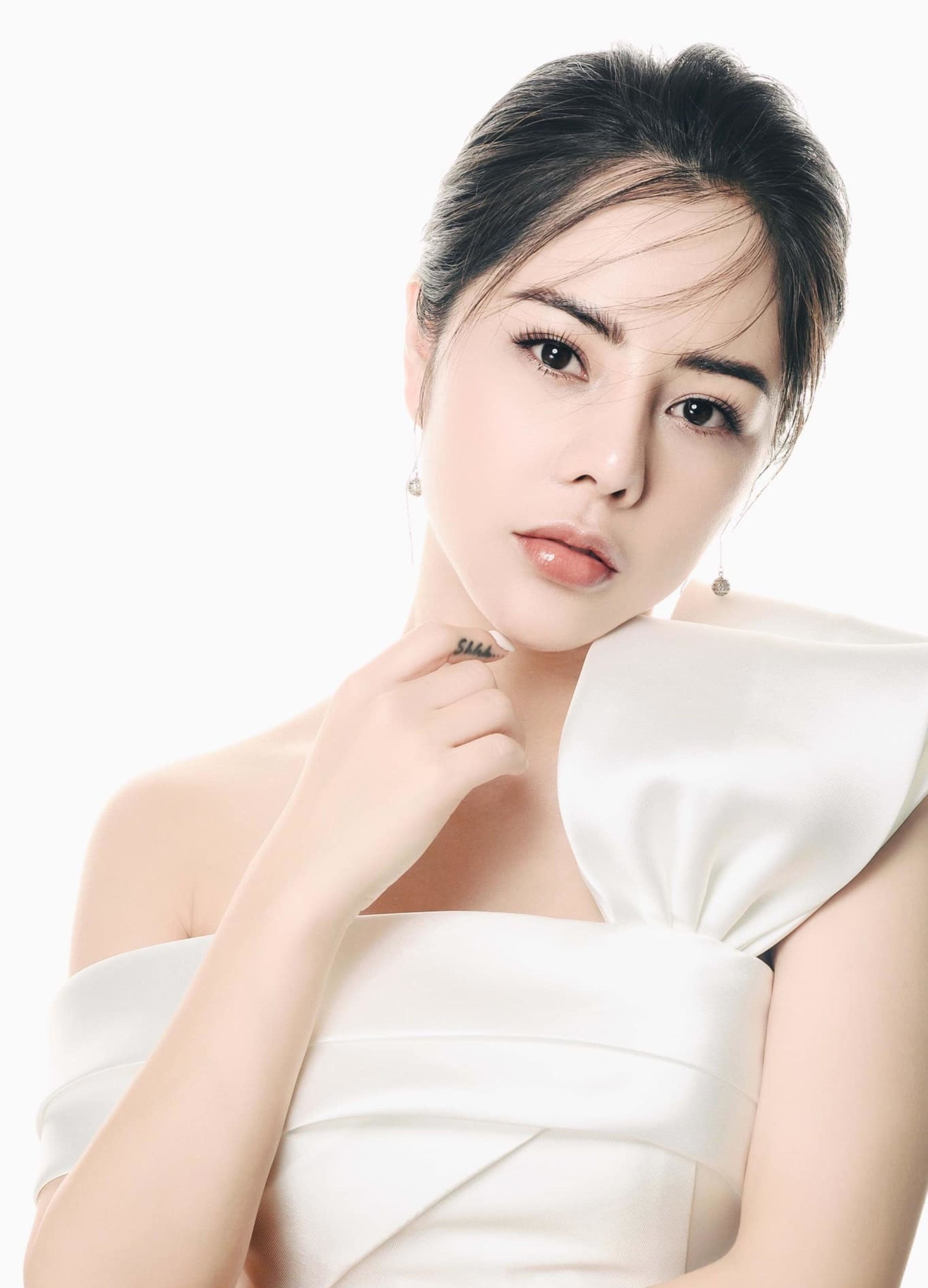 Lần hiếm hoi MC Lan Phương - bạn gái Huỳnh Anh nhắc về hôn nhân cũ - Ảnh 3.
