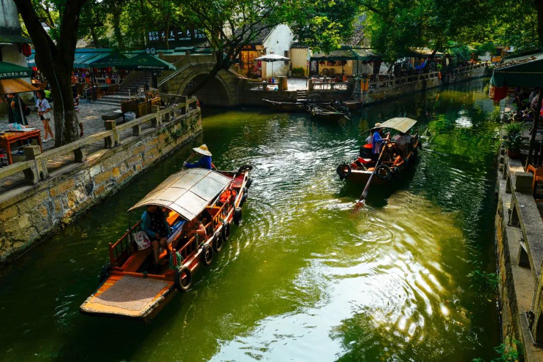 Tô Châu: Vẻ đẹp hoàn hảo của miền sông nước Giang Nam, nơi các dòng chảy êm đềm và cổ trấn hòa làm một