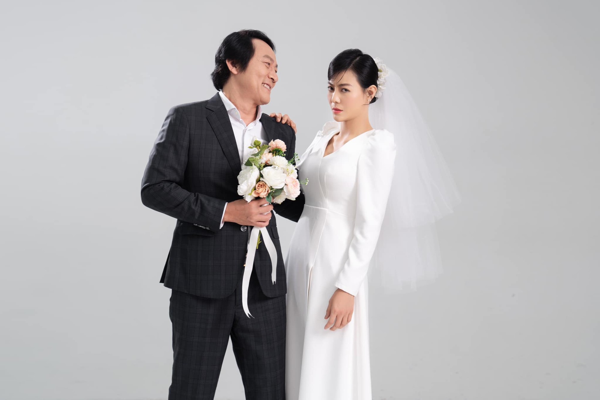 Hoàng Hải, Thanh Hương chụp ảnh cưới, gây bất ngờ ở 'Cuộc đời vẫn đẹp sao' - Ảnh 3.
